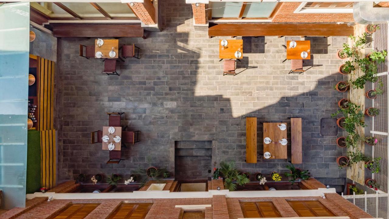 Traditional Stay - A Boutique Hotel Lalitpur Extérieur photo