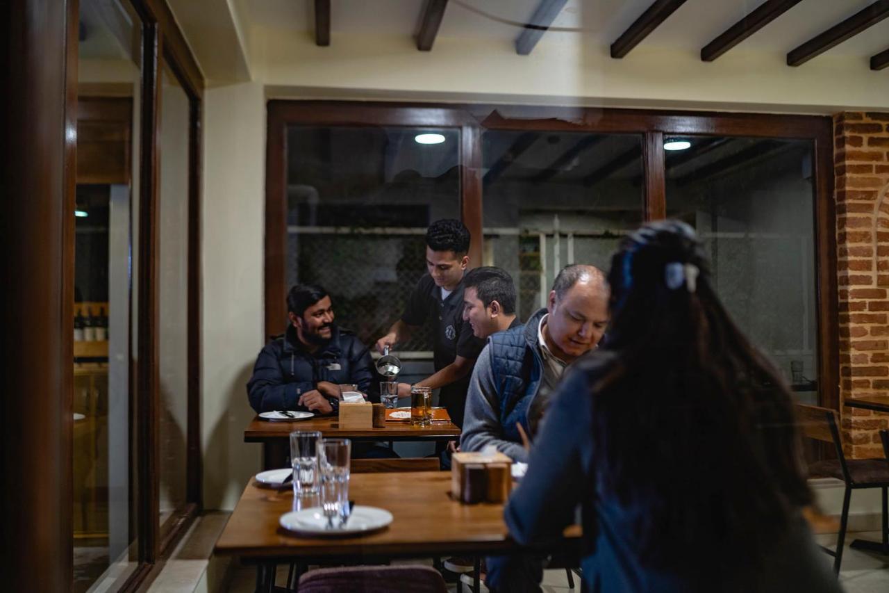 Traditional Stay - A Boutique Hotel Lalitpur Extérieur photo